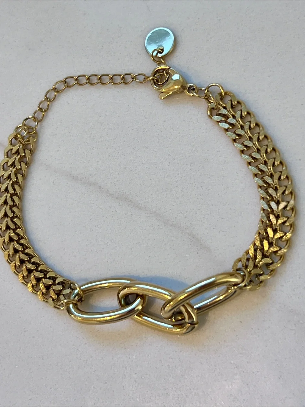 N/A elegant gold